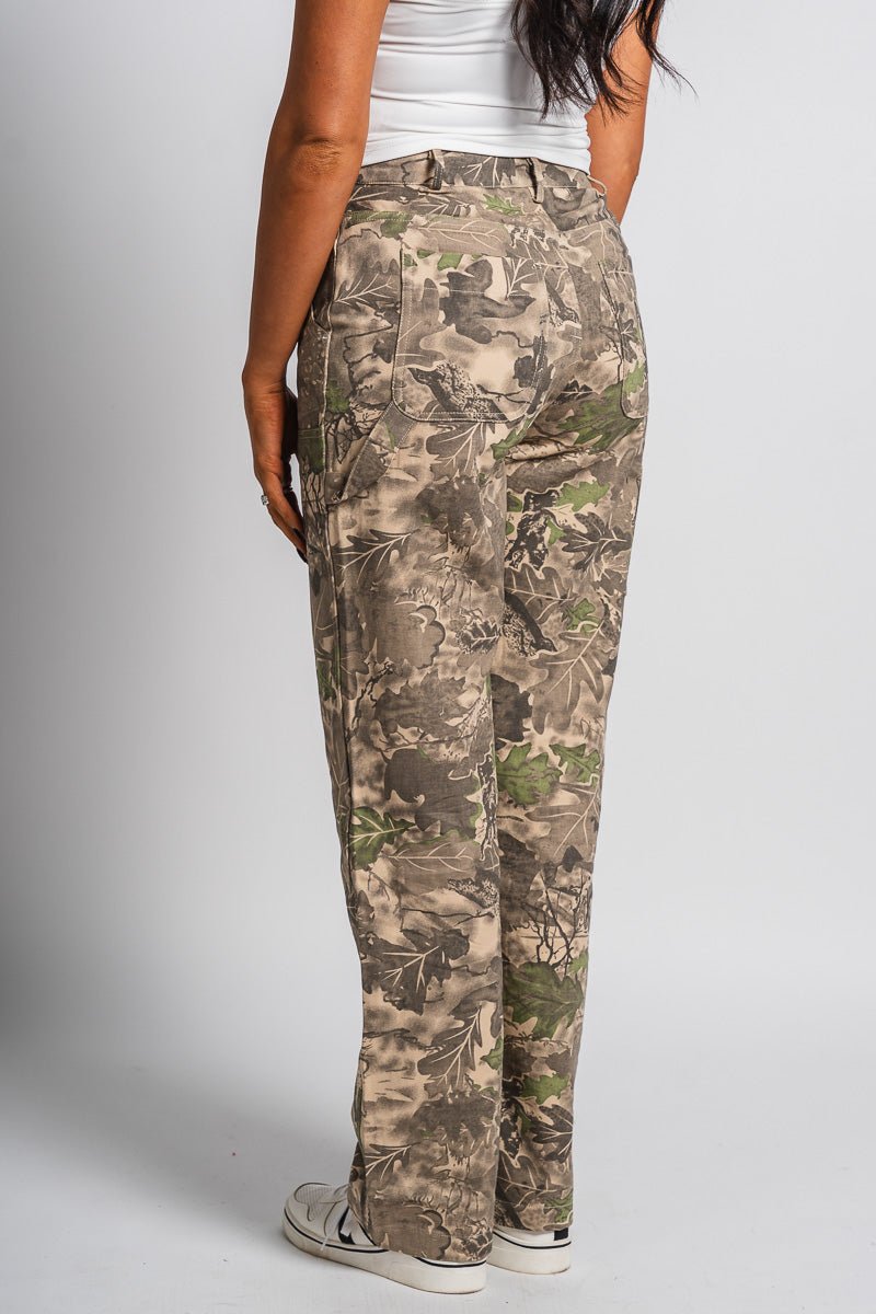 Camo cargo pants green | Lush Fashion Lounge: women's boutique pants, boutique women's pants, affordable boutique pants, women's fashion pants