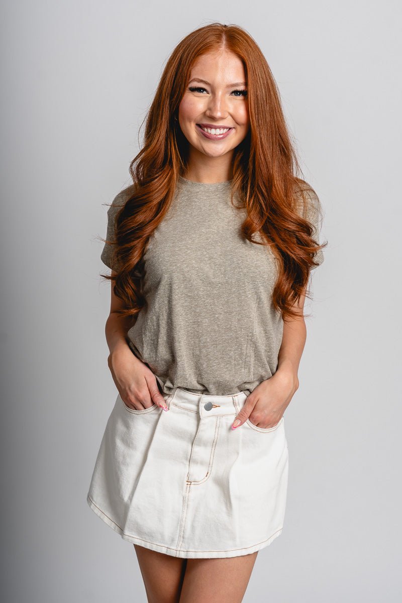 Pleated denim skort white