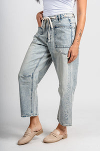 Washed high rise barrel jeans light denim | Lush Fashion Lounge: boutique women's jeans, fashion jeans for women, affordable fashion jeans, cute boutique jeans