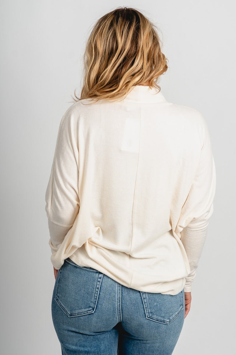 Boxy mock neck sweater top cream
