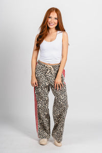 Leopard striped drawstring pants brown/red | Lush Fashion Lounge: women's boutique pants, boutique women's pants, affordable boutique pants, women's fashion pants