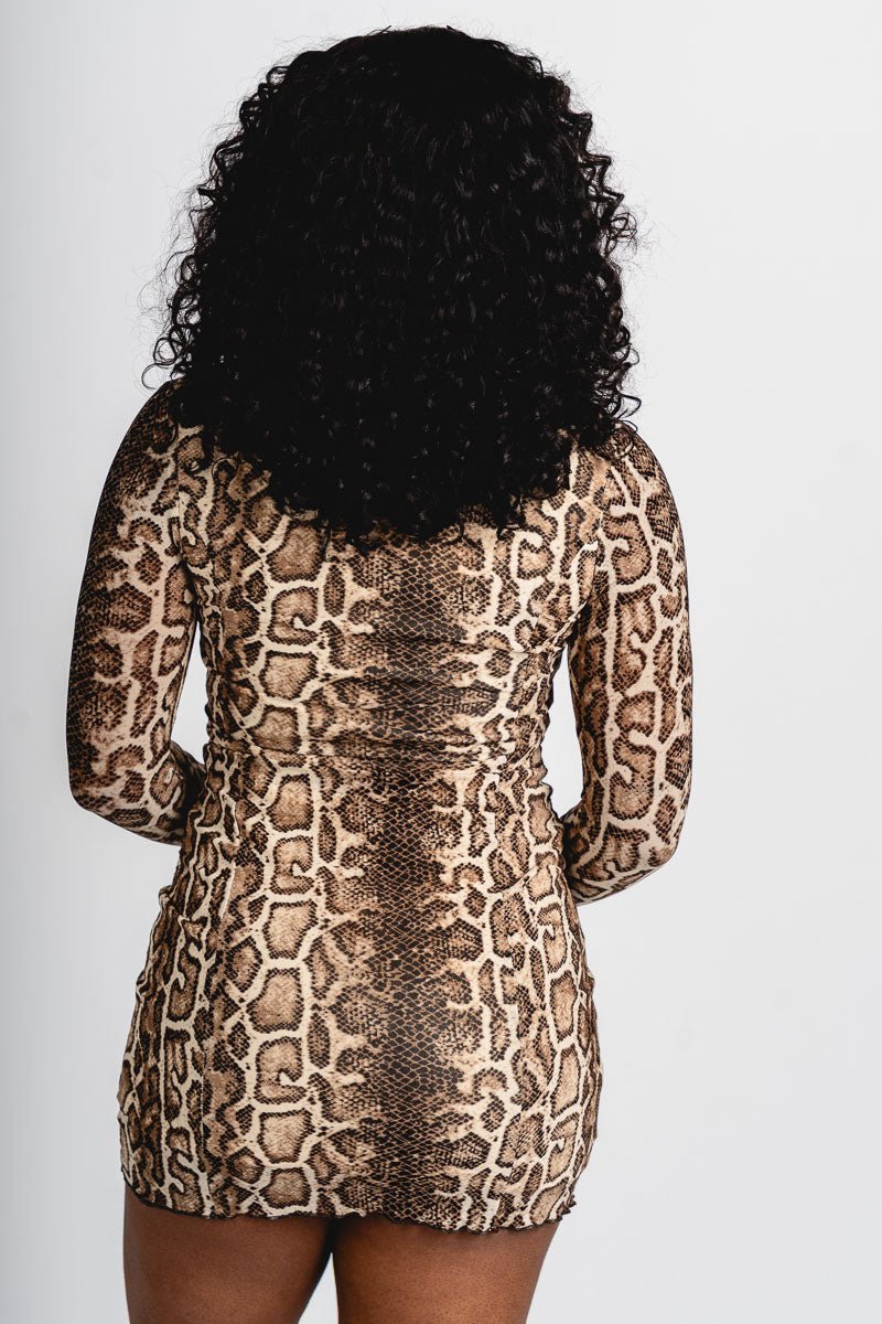 Snake print mini dress beige | Trendy Dresses - Lush Fashion Lounge Snake print mini dress beige | Trendy Dresses - Lush Fashion Lounge