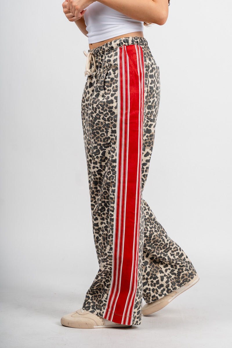 Leopard striped drawstring pants brown/red | Lush Fashion Lounge: women's boutique pants, boutique women's pants, affordable boutique pants, women's fashion pants