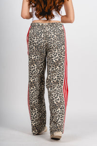 Leopard striped drawstring pants brown/red | Lush Fashion Lounge: women's boutique pants, boutique women's pants, affordable boutique pants, women's fashion pants
