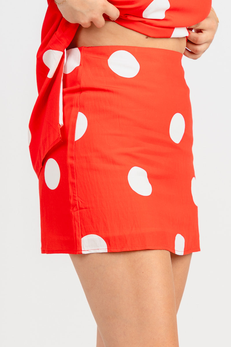 Polka dot mini skirt red
