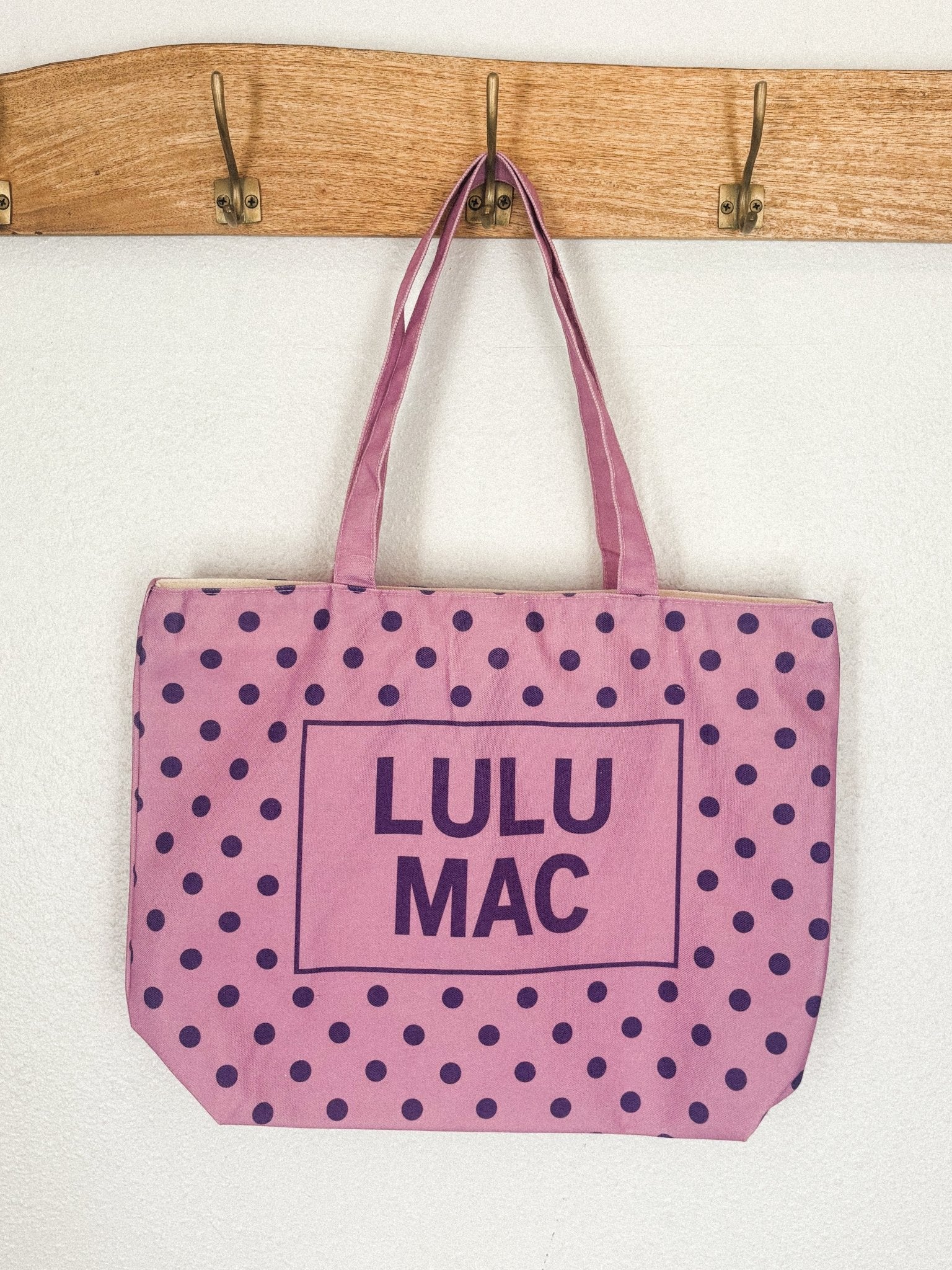 Lush Fashion Lounge