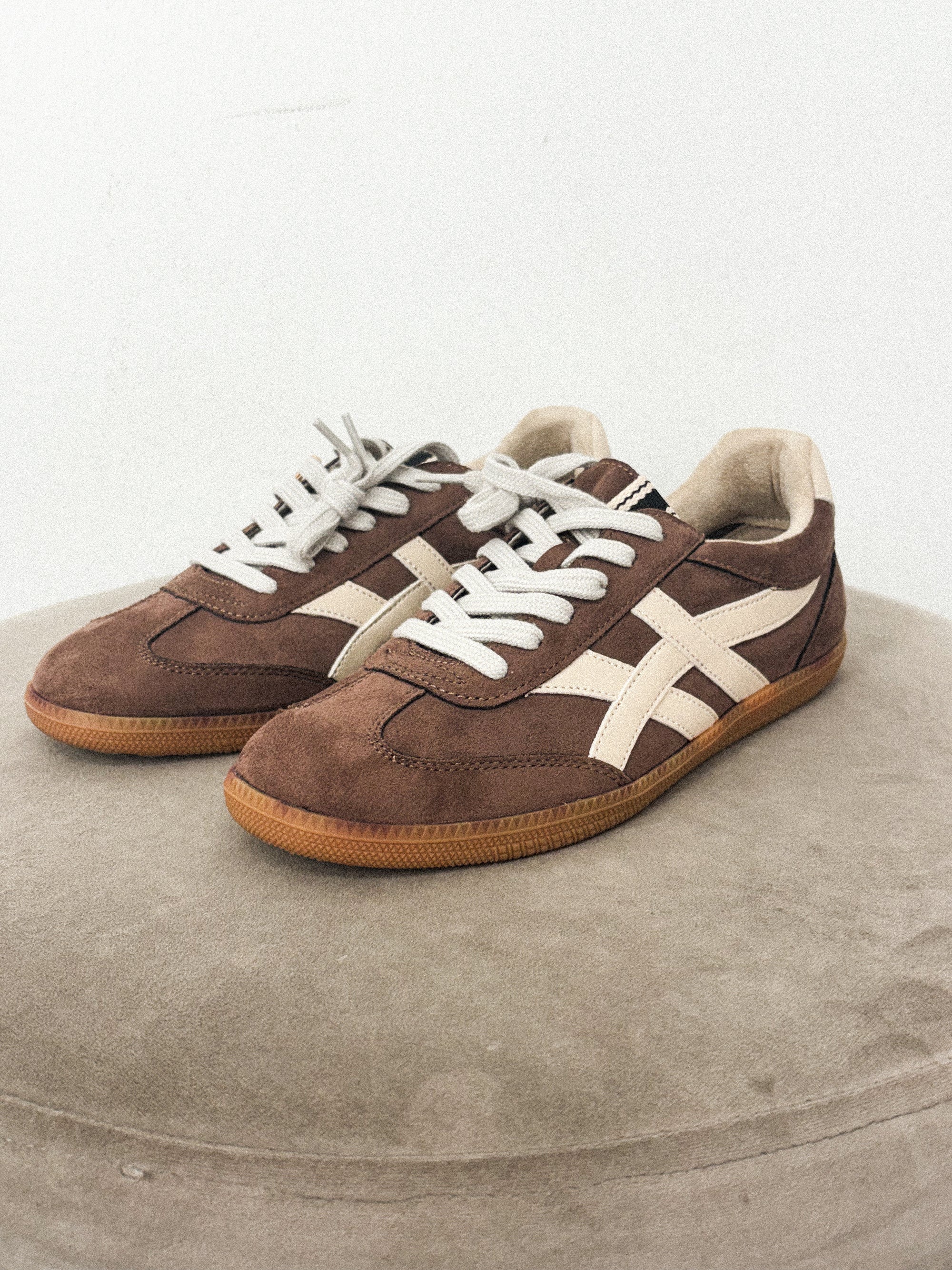 Sasha suede sneaker brown - Cute sneakers - Trendy Shoes at Lush Fashion Lounge Boutique in Oklahoma City