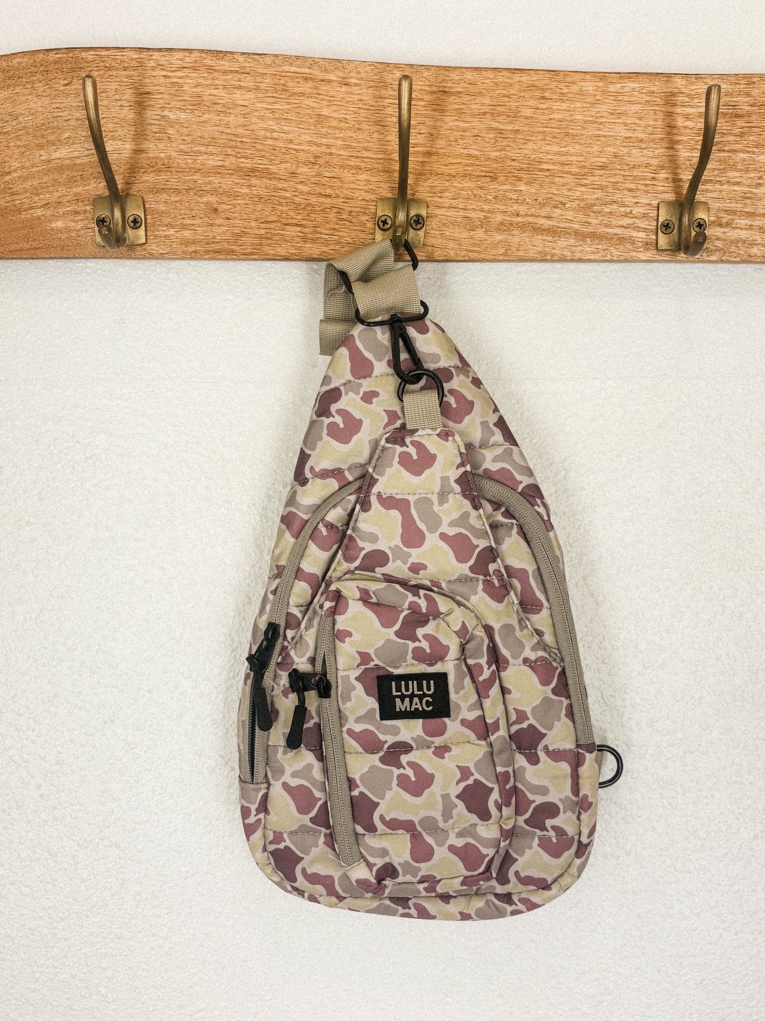 LuLu Mac puffer sling bag light camo - Trendy Bags at Lush Fashion Lounge Boutique in Oklahoma City