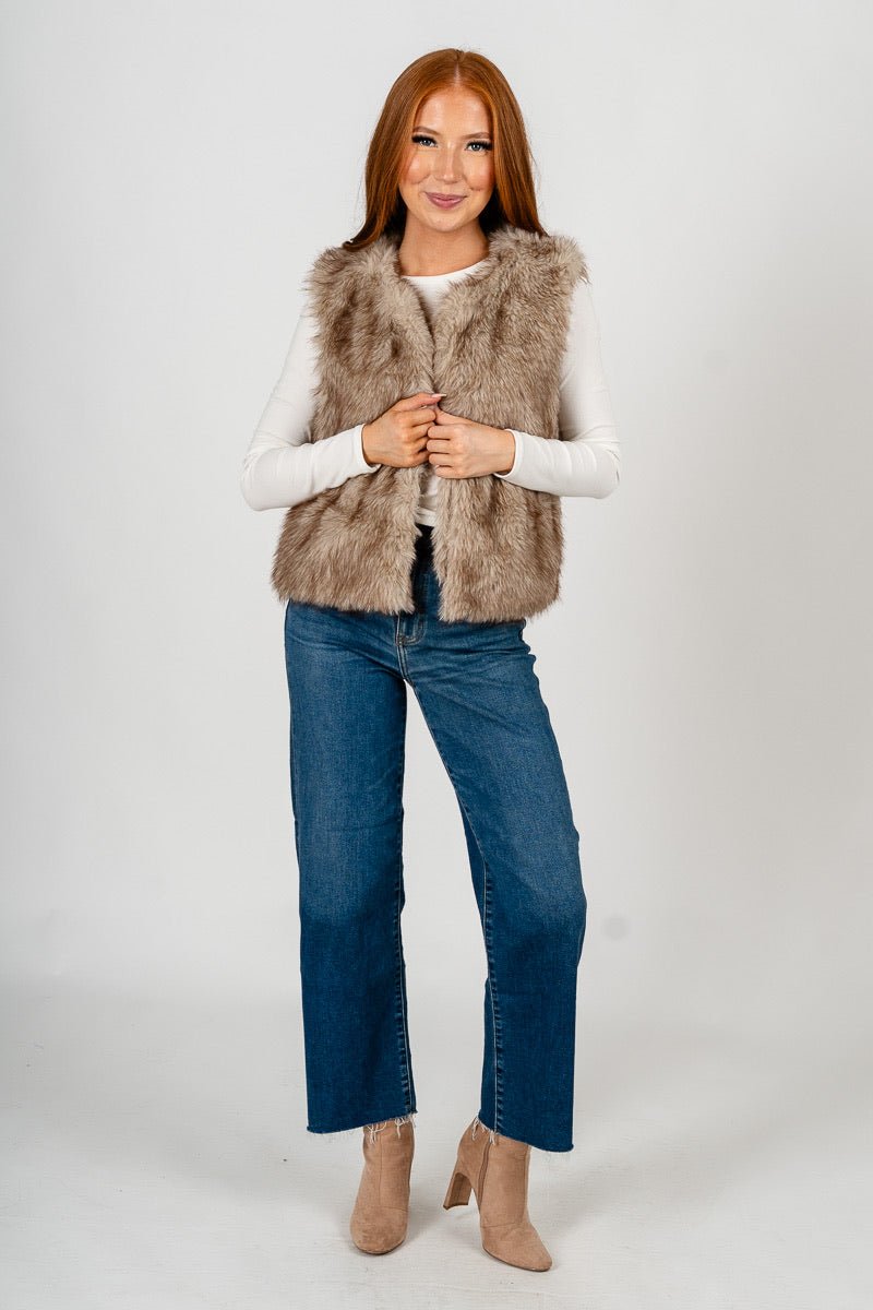 Faux fur vest dusk beige