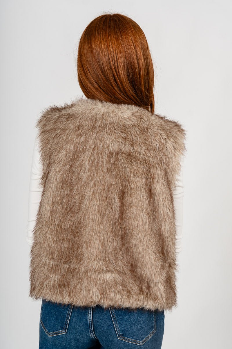 Faux fur vest dusk beige