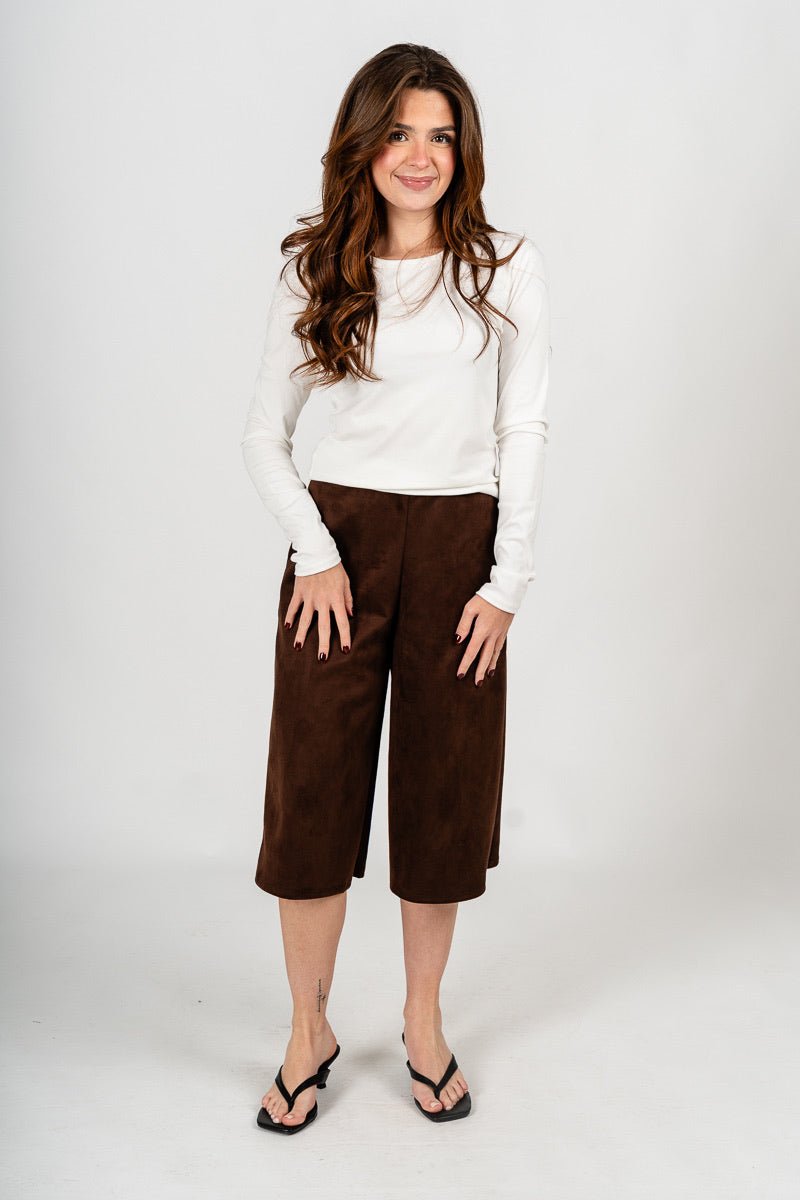 Suede capri pants chocolate