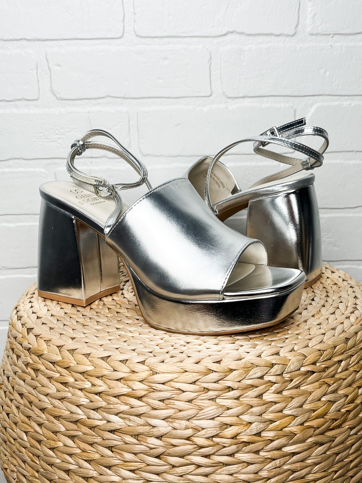 Annalise chunky platform sandal silver - Cute shoes - Trendy Shoes at Lush Fashion Lounge Boutique in Oklahoma City