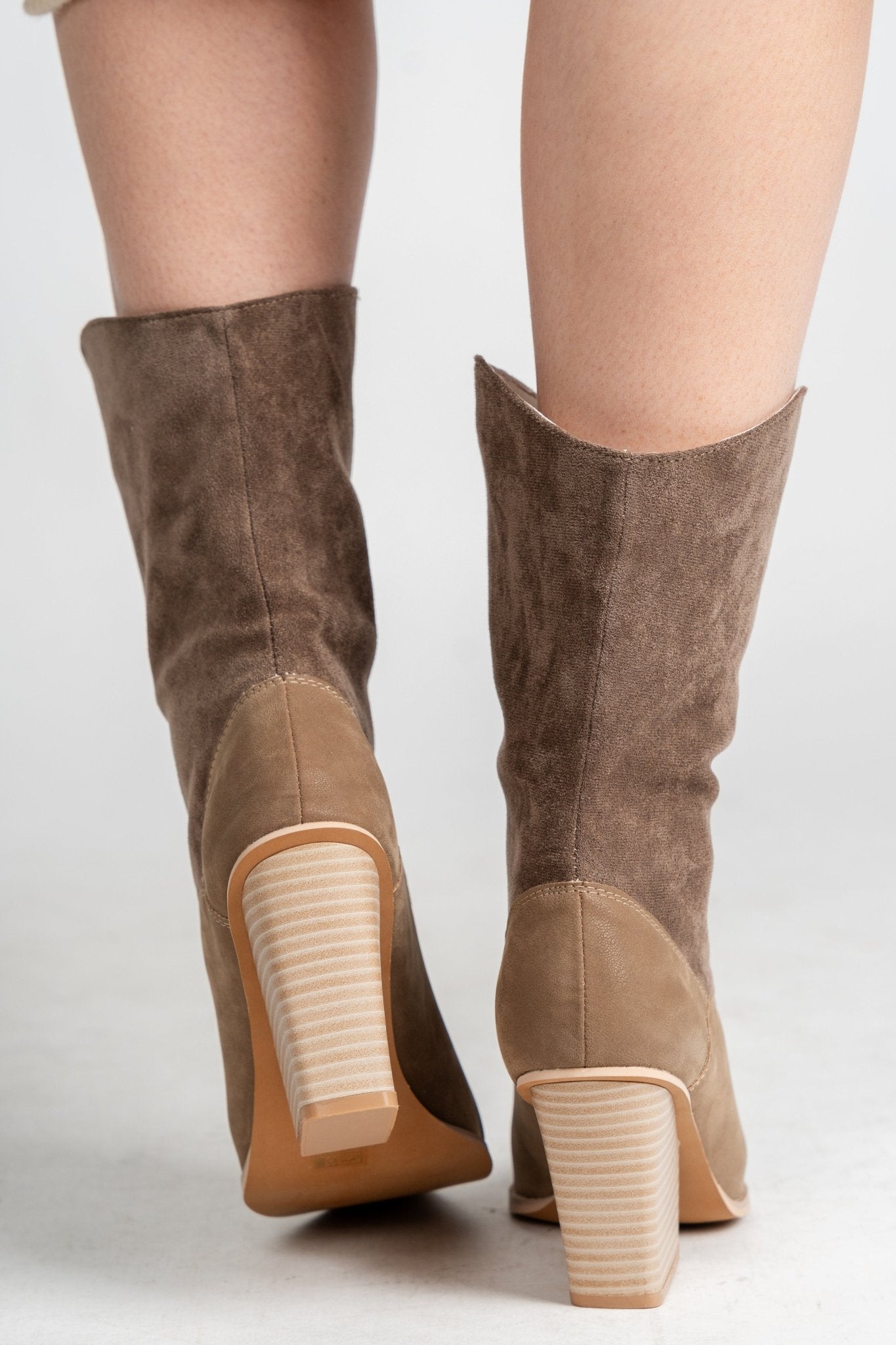Marseille loose fit boot dark taupe
