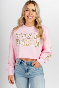 Team Bride patch crop sweatshirt pink - Stylish Sweatshirt -  Cute Bridal Collection at Lush Fashion Lounge Boutique in Oklahoma City