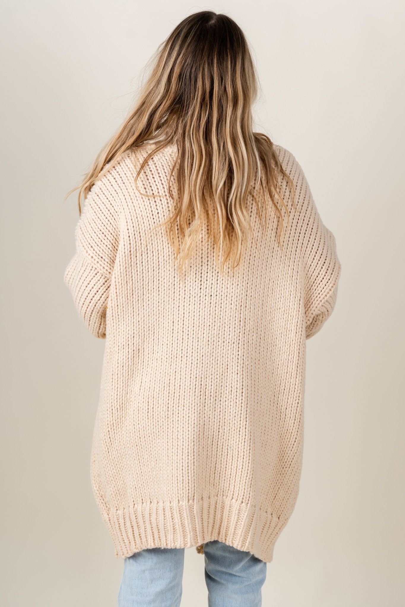 Cable knit chunky cardigan beige