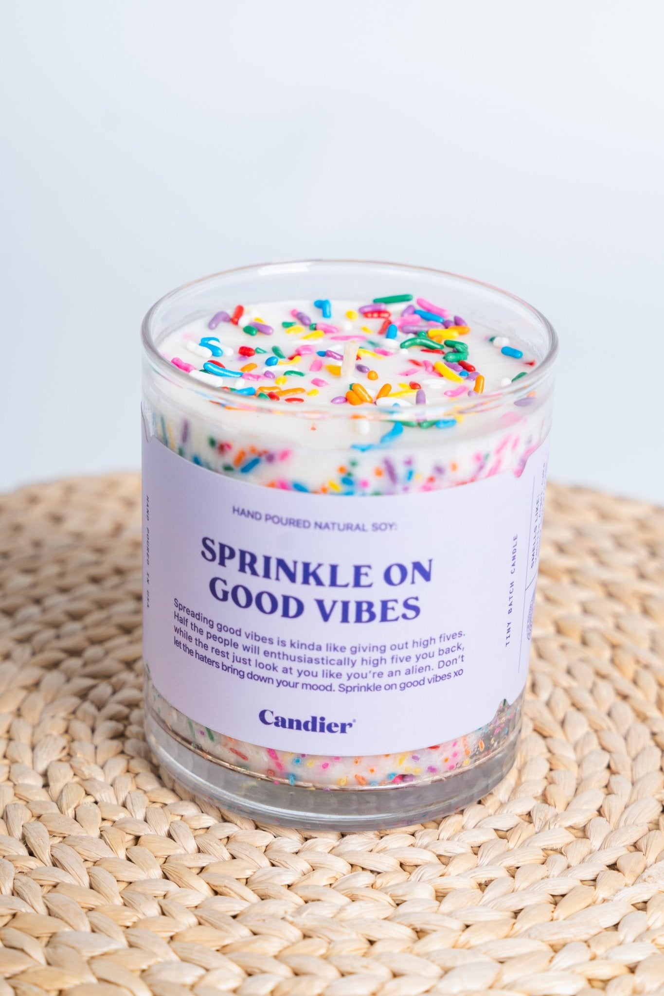 Sprinkle on good vibes candle 9 oz - Trendy Candles and Scents at Lush Fashion Lounge Boutique in Oklahoma City
