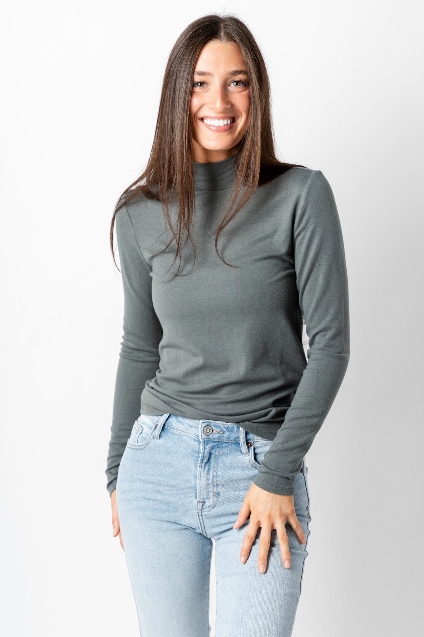 Turtleneck knit top spruce