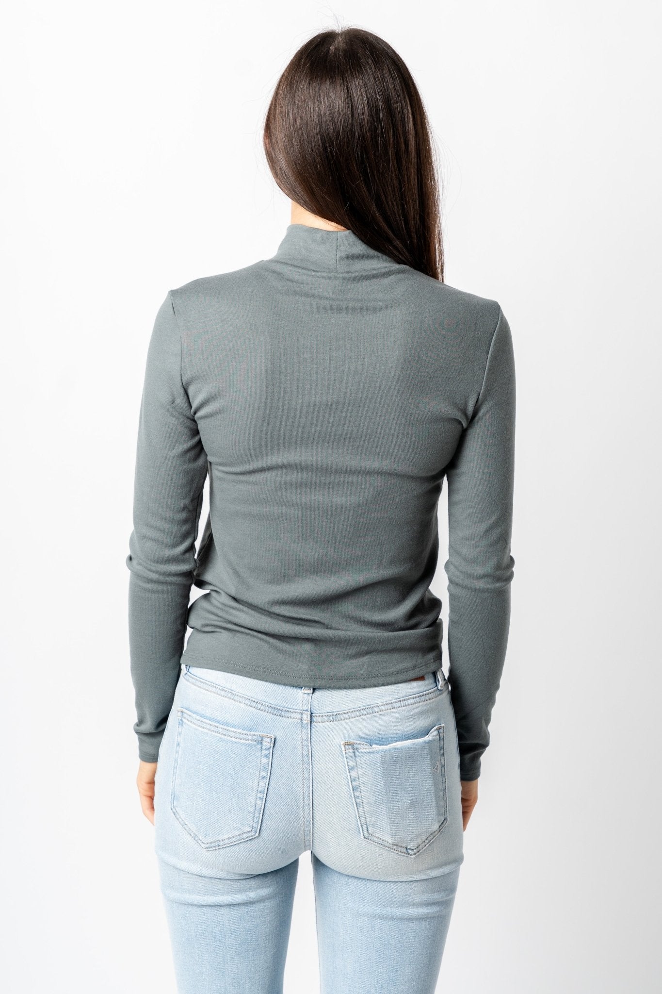 Turtleneck knit top spruce