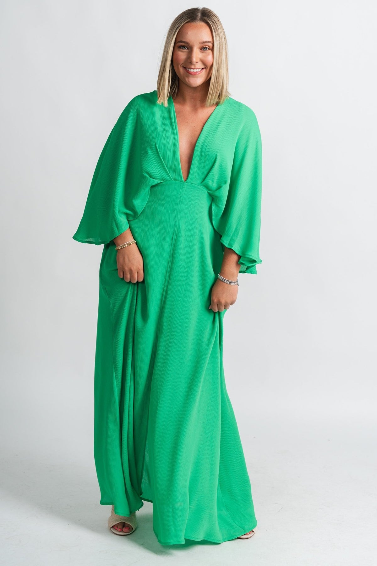 Crinkle cape maxi dress emerald - Trendy dress - Cute Vacation Collection at Lush Fashion Lounge Boutique in Oklahoma City