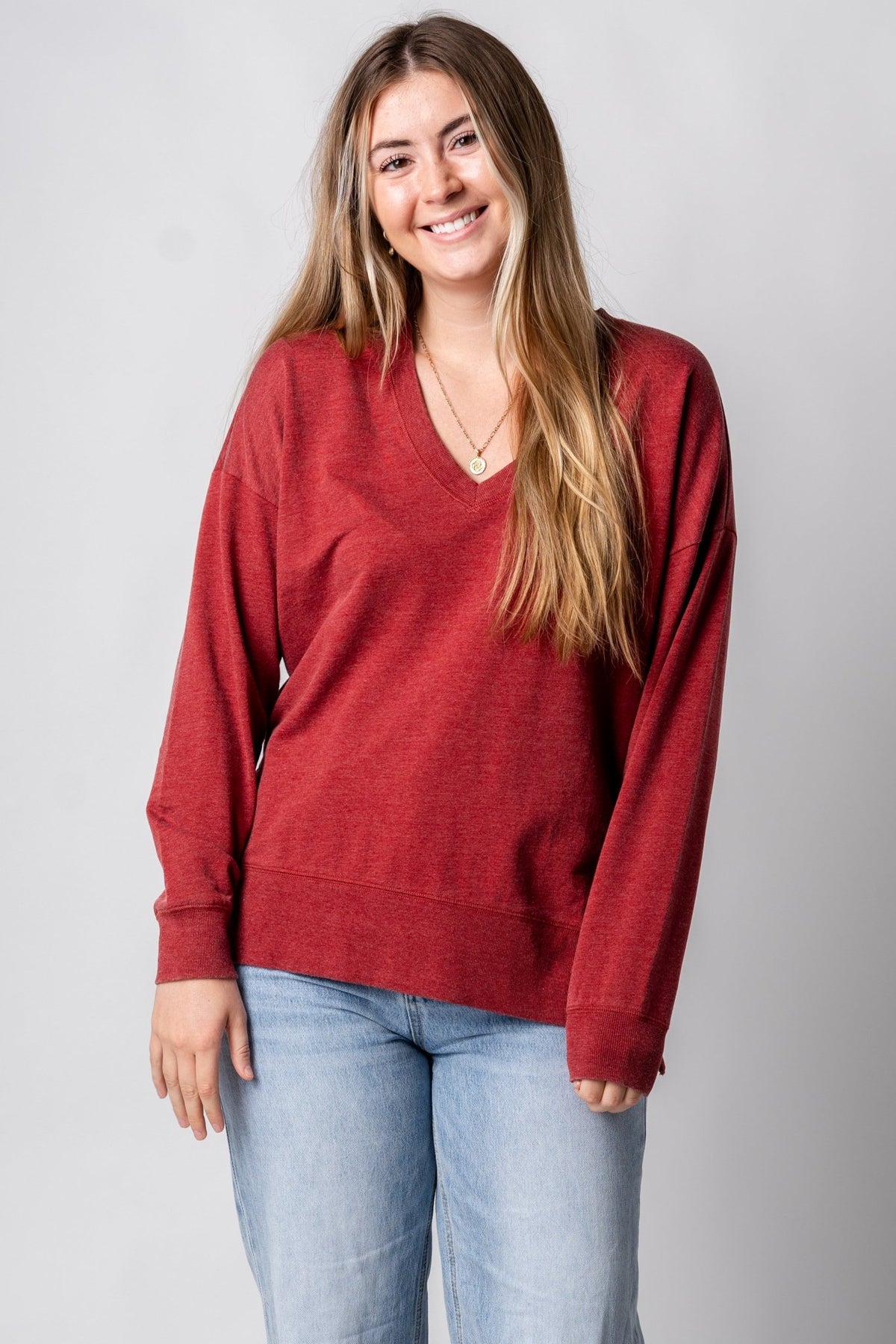 Z Supply modern v-neck weekender ruby - Z Supply Top - Z Supply Tops, Dresses, Tanks, Tees, Cardigans, Joggers and Loungewear at Lush Fashion Lounge