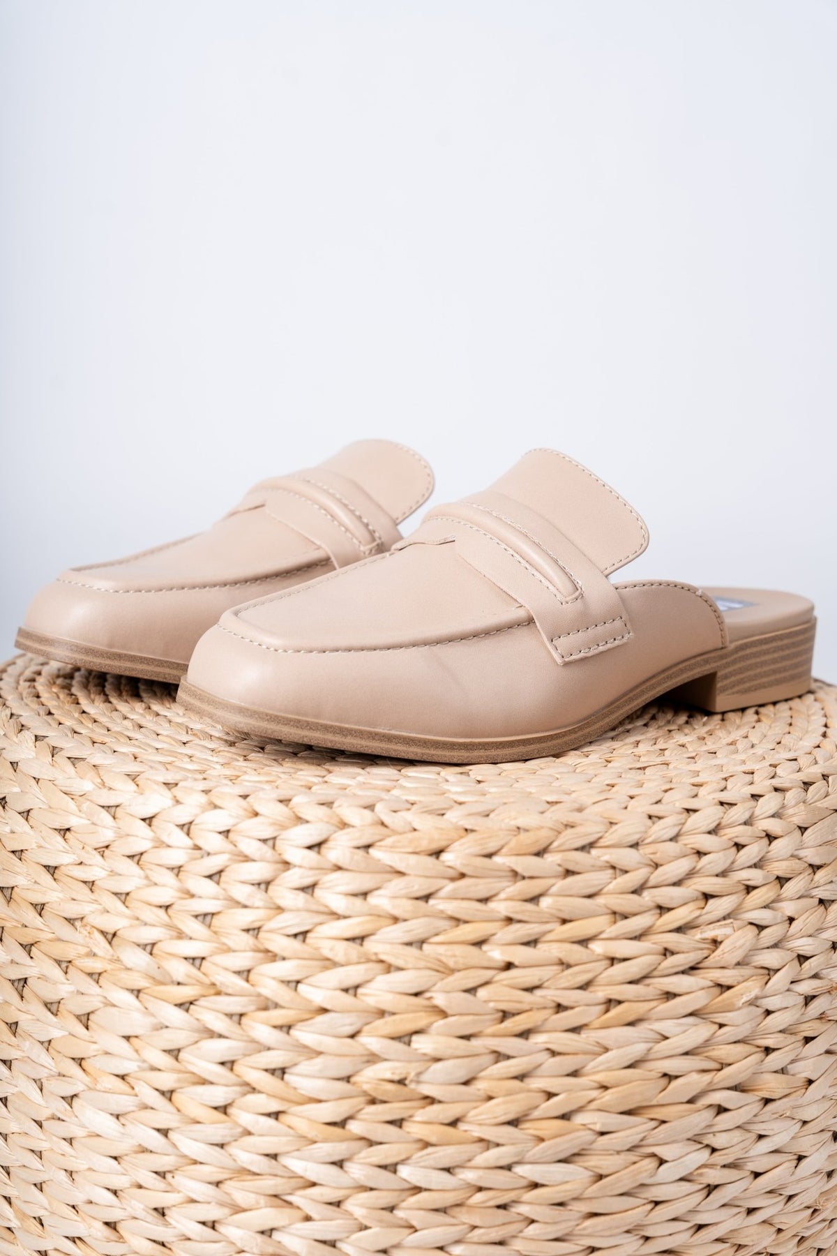 Milia mule loafer beige - Cute Shoes - Trendy Shoes at Lush Fashion Lounge Boutique in Oklahoma City