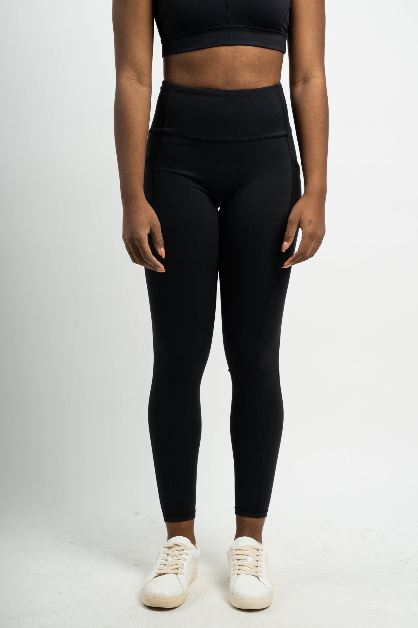 Lycra blend activewear leggings black  Trendy Leggings - Lush Fashion  Lounge