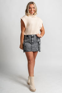 Low rise denim cargo skirt grey | Lush Fashion Lounge: boutique fashion skirts, affordable boutique skirts, cute affordable skirts