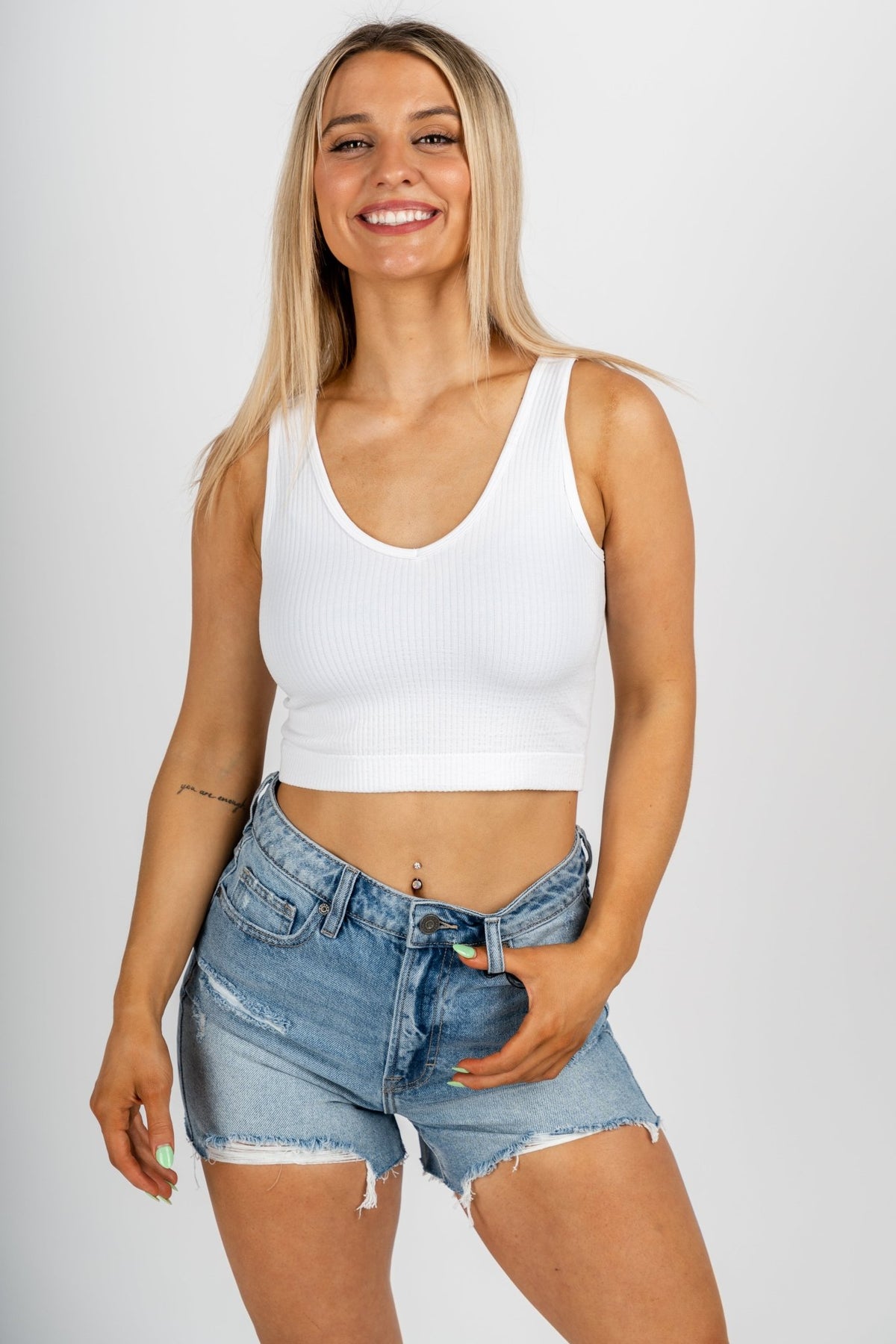 Z Supply seamless tank white - Z Supply Tank Top - Z Supply Tops, Dresses, Tanks, Tees, Cardigans, Joggers and Loungewear at Lush Fashion Lounge