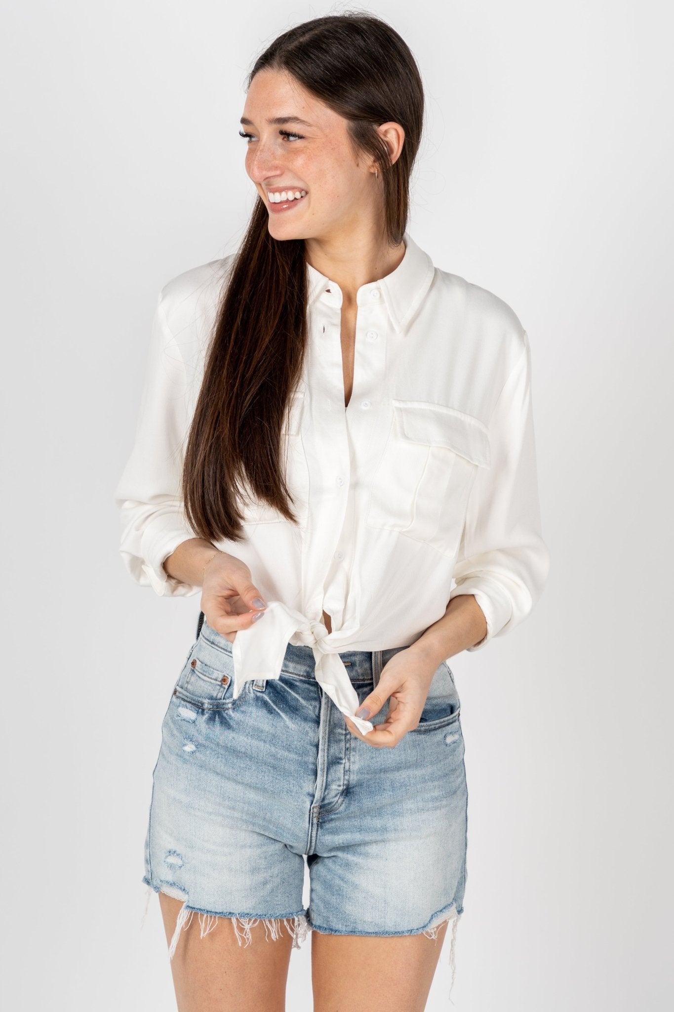Front tie button up shirt off white