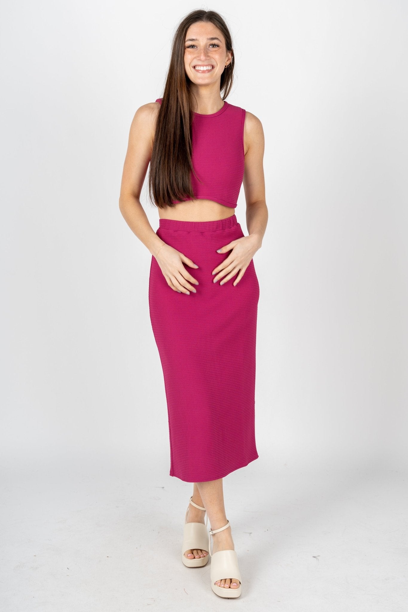 Knit cropped tank top magenta - Trendy Top - Fashion Tank Tops at Lush Fashion Lounge Boutique in Oklahoma City