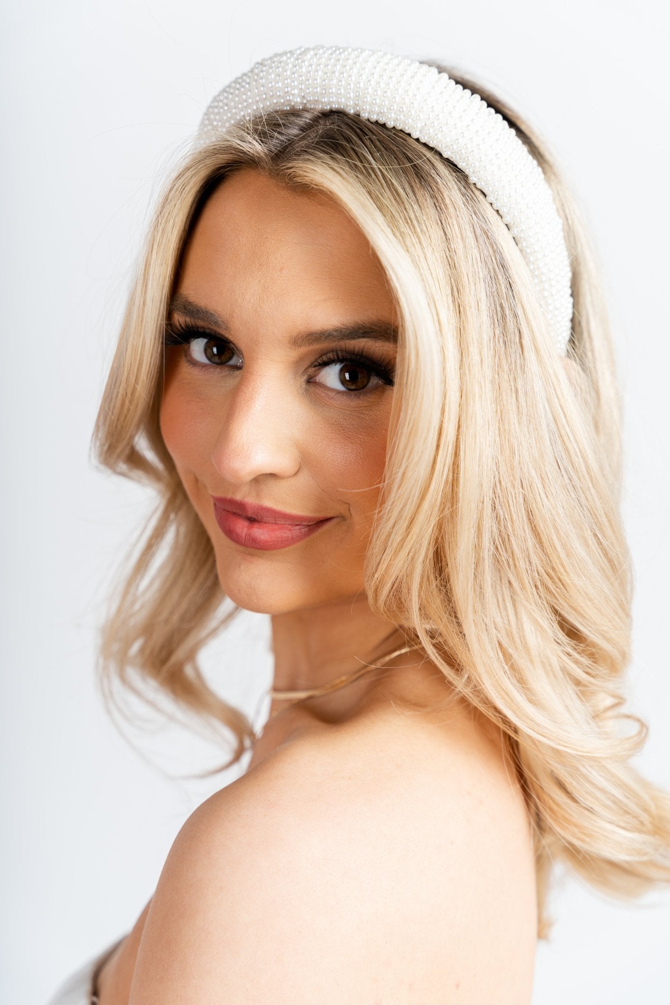 Pearl headband white - Stylish headband -  Cute Bridal Collection at Lush Fashion Lounge Boutique in Oklahoma City
