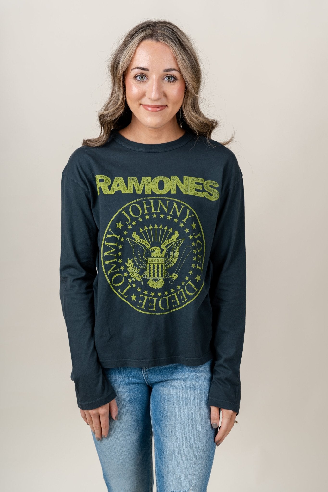 DayDreamer Ramones Crest long sleeve t-shirt vintage black - Trendy Band T-Shirts and Sweatshirts at Lush Fashion Lounge Boutique in Oklahoma City