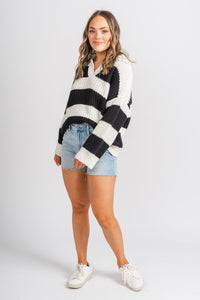 Boxy striped sweater cream/black – Unique Sweaters | Lounging Sweaters and Womens Fashion Sweaters at Lush Fashion Lounge Boutique in Oklahoma City