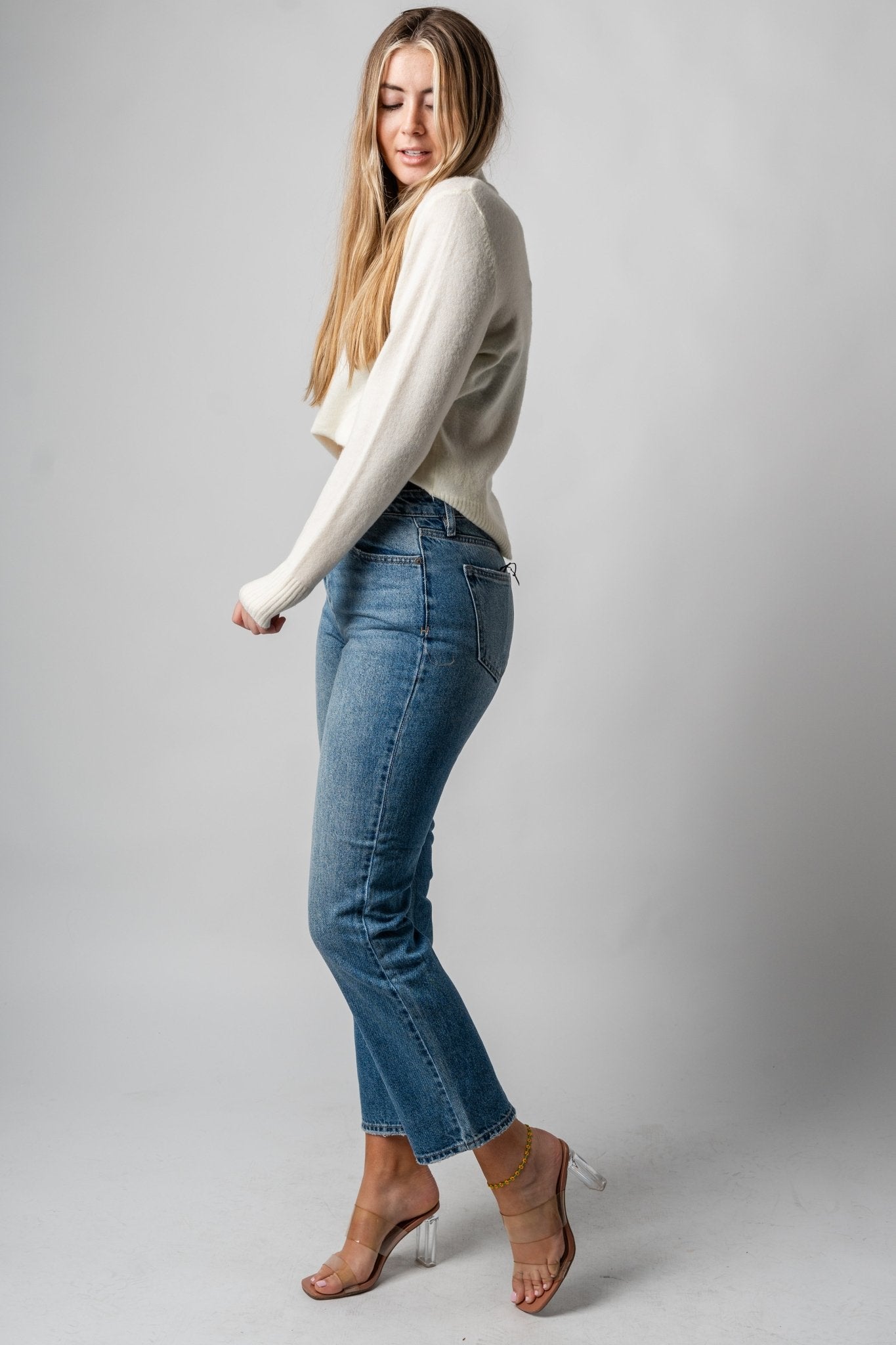 Hidden Tracey high rise straight jeans medium dark | Lush Fashion Lounge: boutique women's jeans, fashion jeans for women, affordable fashion jeans, cute boutique jeans