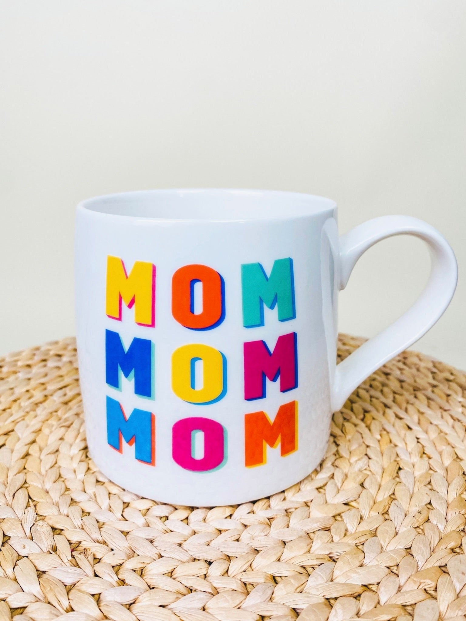 Mom jumbo coffee mug 20oz - Stylish Mugs - Trendy Gifts for Mom at Lush Fashion Lounge in Oklahoma