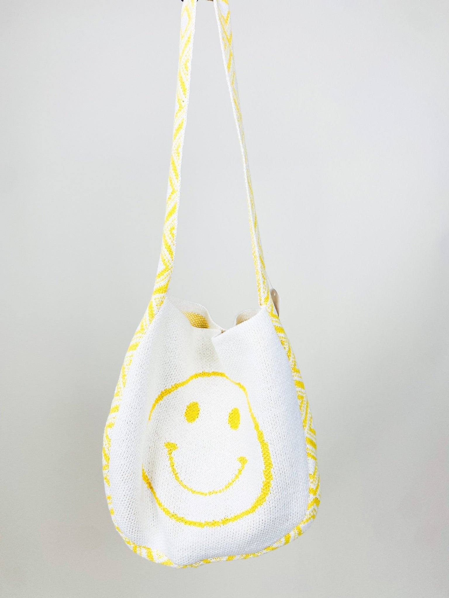 Smiley face geo woven bag yellow - Stylish bag - Trendy Summer Lake T-Shirts and Tank Tops at Lush Fashion Lounge Boutique in Oklahoma City