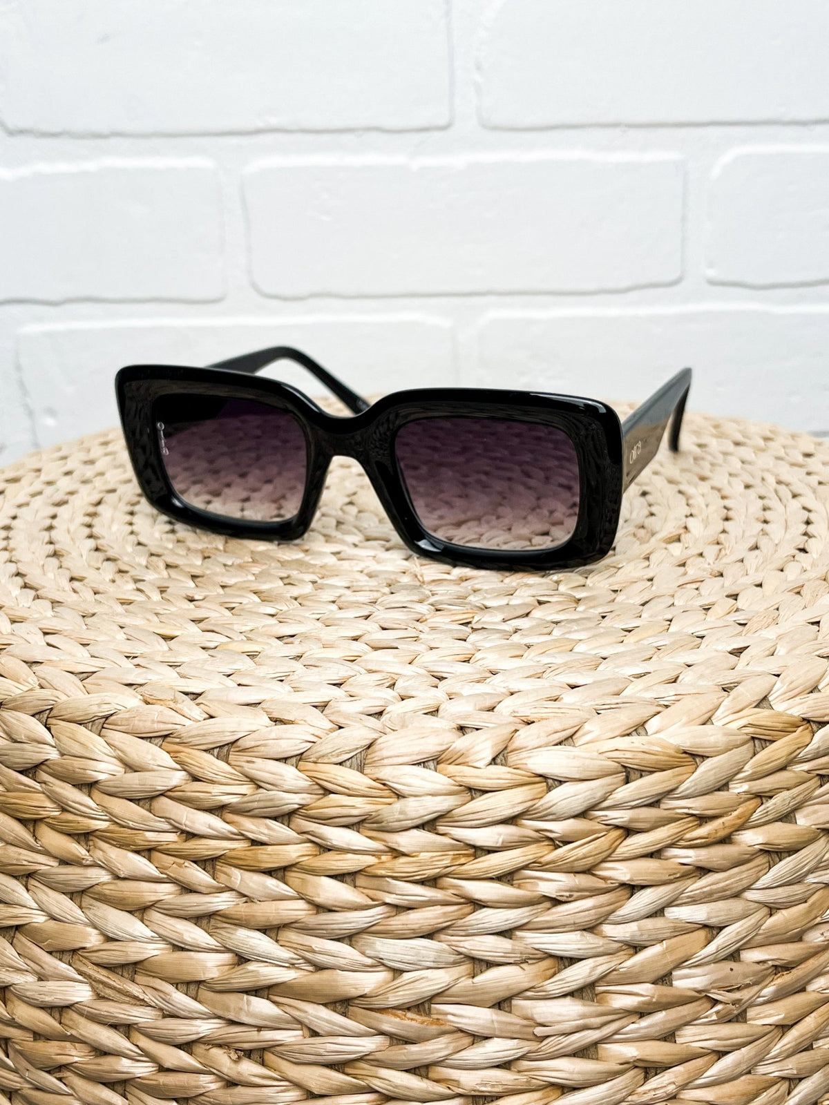 Otra Chelsea sunglasses shiny black - Stylish Sunglasses - Cute Sunglasses at Lush Fashion Lounge Boutique in Oklahoma