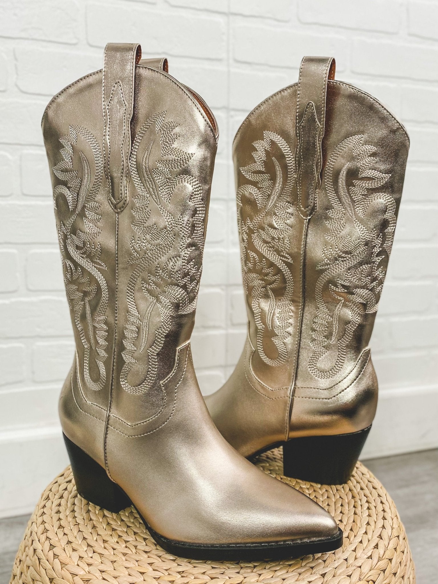 Amaya classic western boot champagne - Cute Shoes - Trendy Shoes at Lush Fashion Lounge Boutique in Oklahoma City