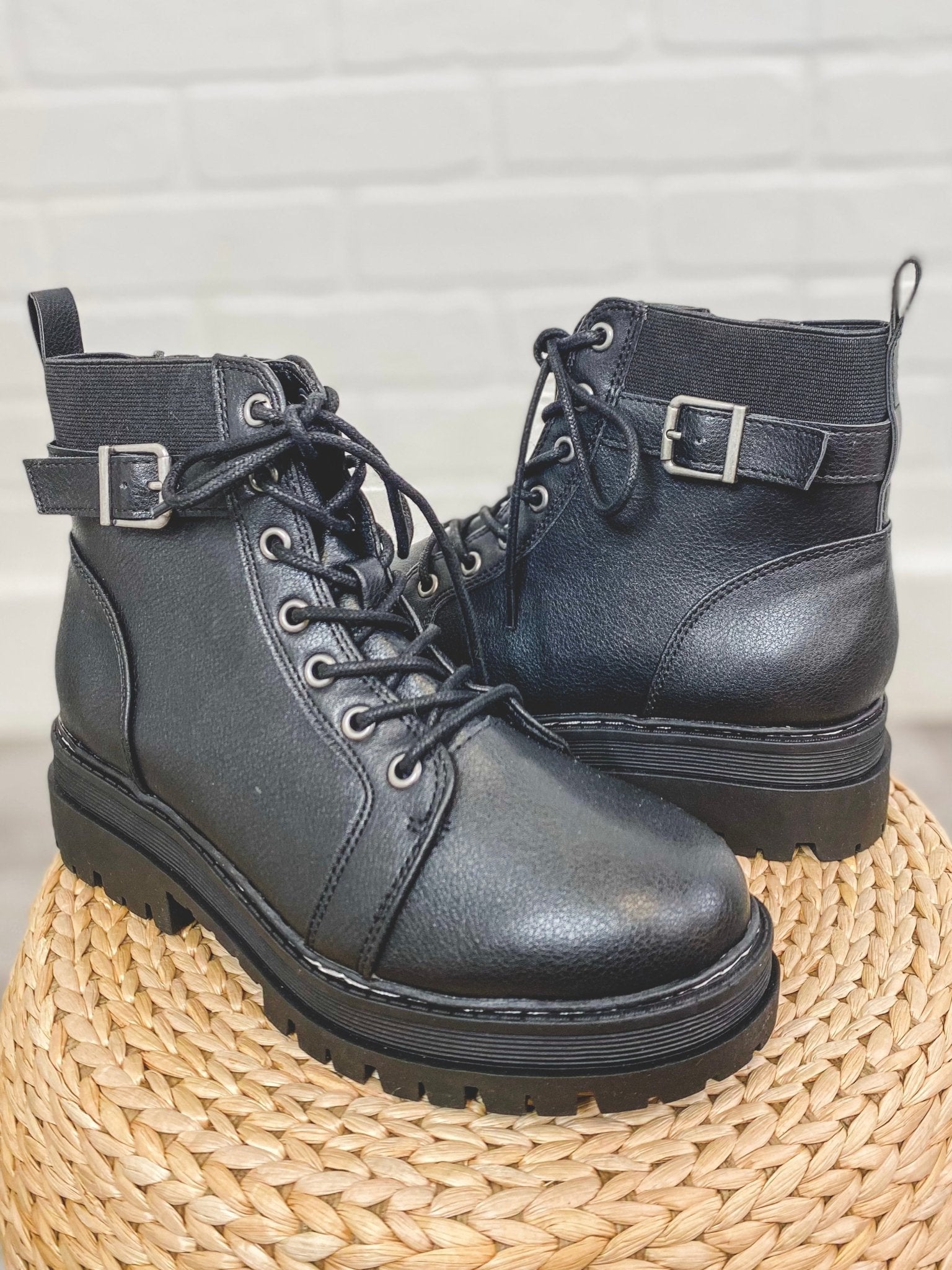 Lace up combat boots black - Cute Shoes - Trendy Shoes at Lush Fashion Lounge Boutique in Oklahoma City