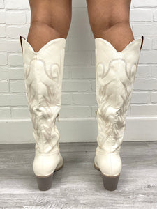 Samara cowboy boots white - Affordable Shoes - Boutique Shoes at Lush Fashion Lounge Boutique in Oklahoma City