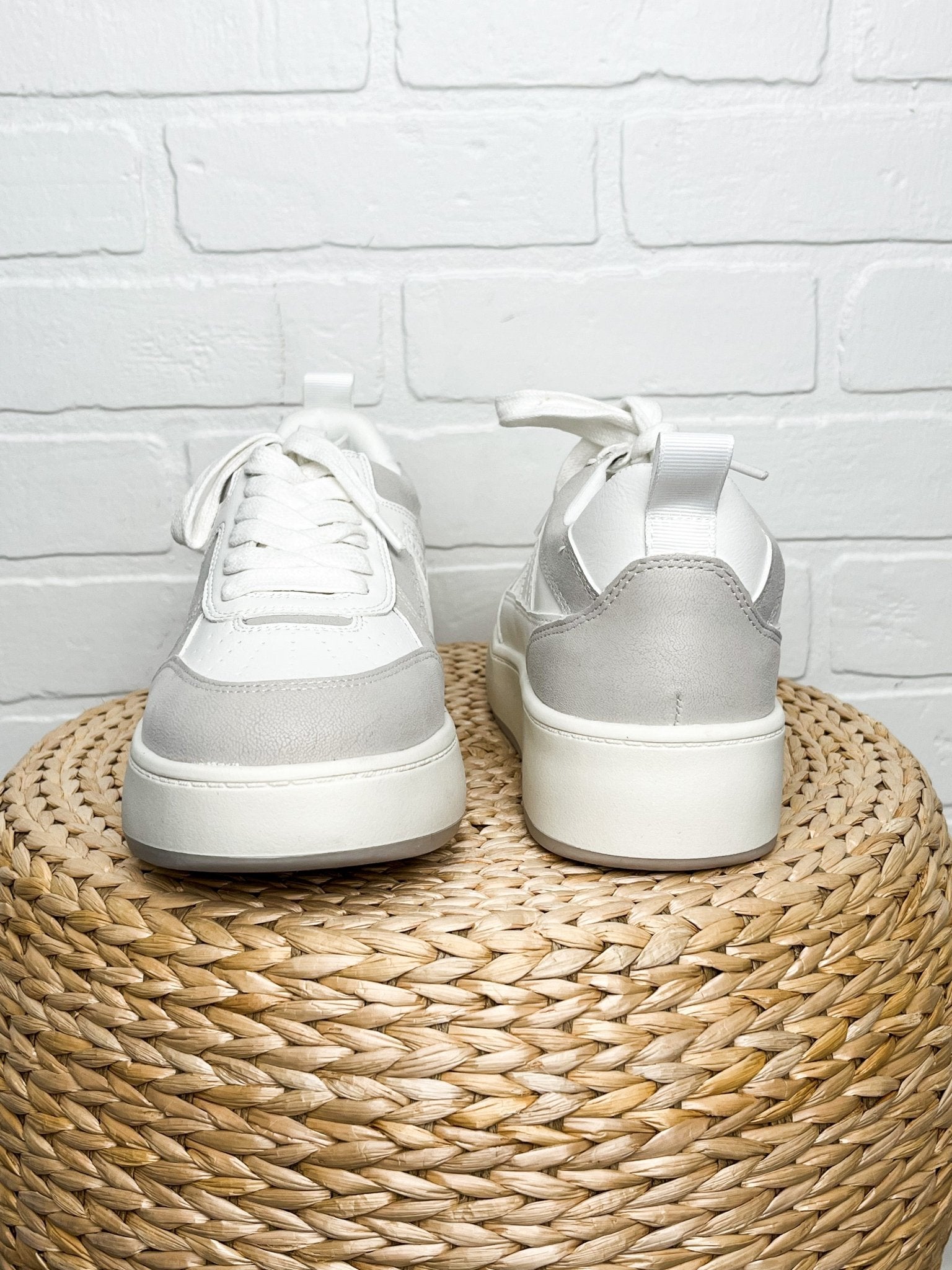Malbru sneaker white Stylish Shoes - Womens Fashion Shoes at Lush Fashion Lounge Boutique in Oklahoma City