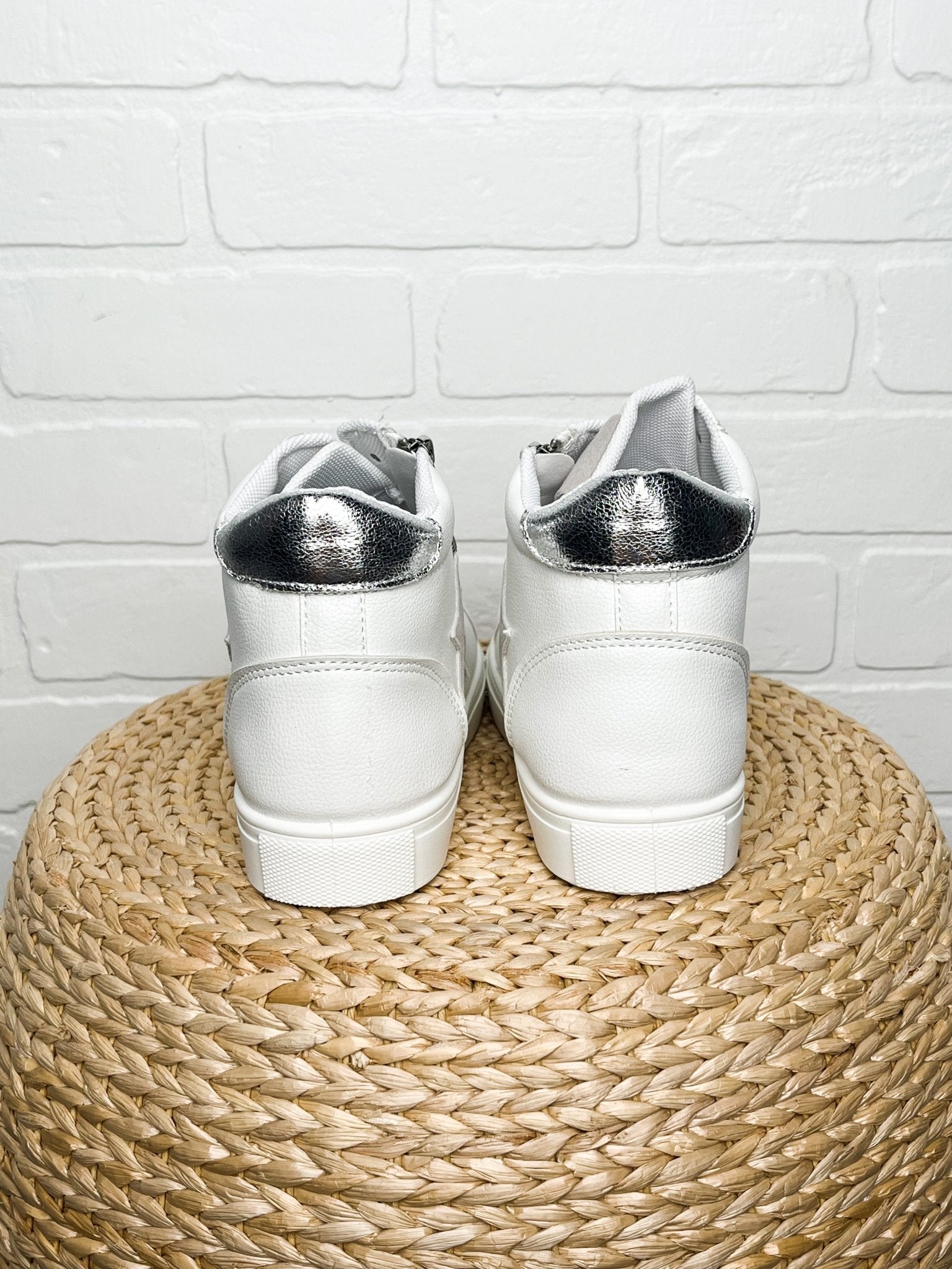 Fast star zip sneakers white Stylish Shoes - Womens Fashion Shoes at Lush Fashion Lounge Boutique in Oklahoma City