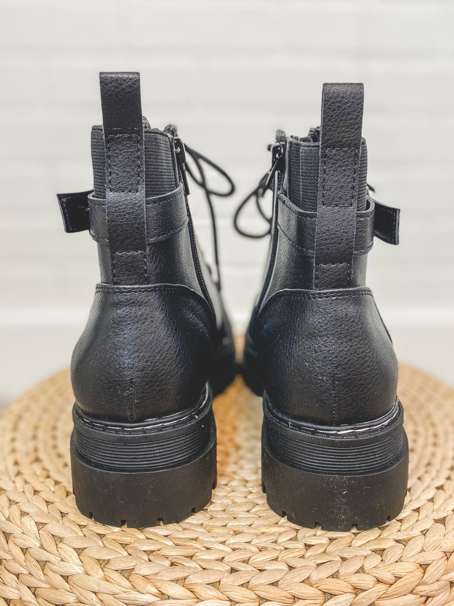 Lace up combat boots black - Affordable Shoes - Boutique Shoes at Lush Fashion Lounge Boutique in Oklahoma City