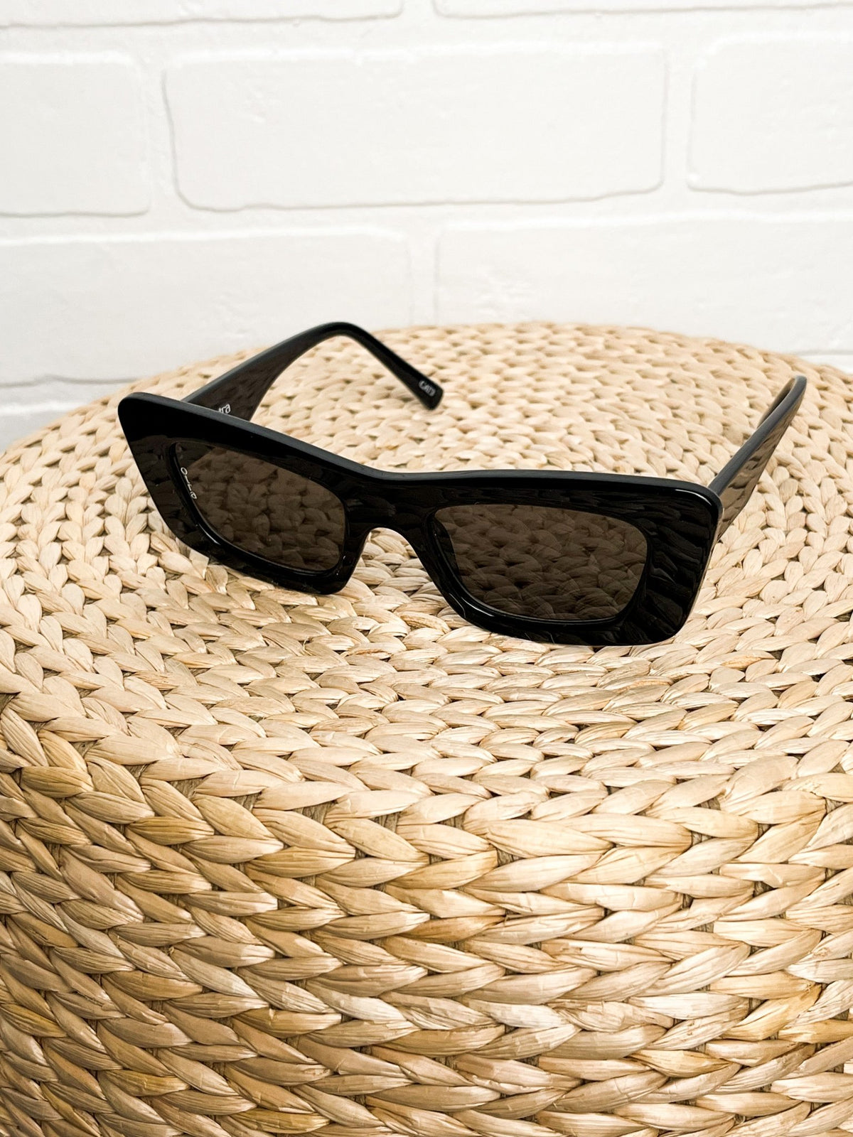 Otra Zoe sunglasses black - Stylish Sunglasses - Cute Sunglasses at Lush Fashion Lounge Boutique in Oklahoma